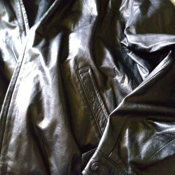 Stuart Hall leather jacket - Picture 3 of 5